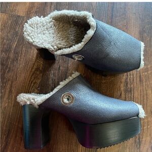 RICK OWNES Bea Arthur Platform Mule Clog in Black/Dirt Sherpa Lining euro 38